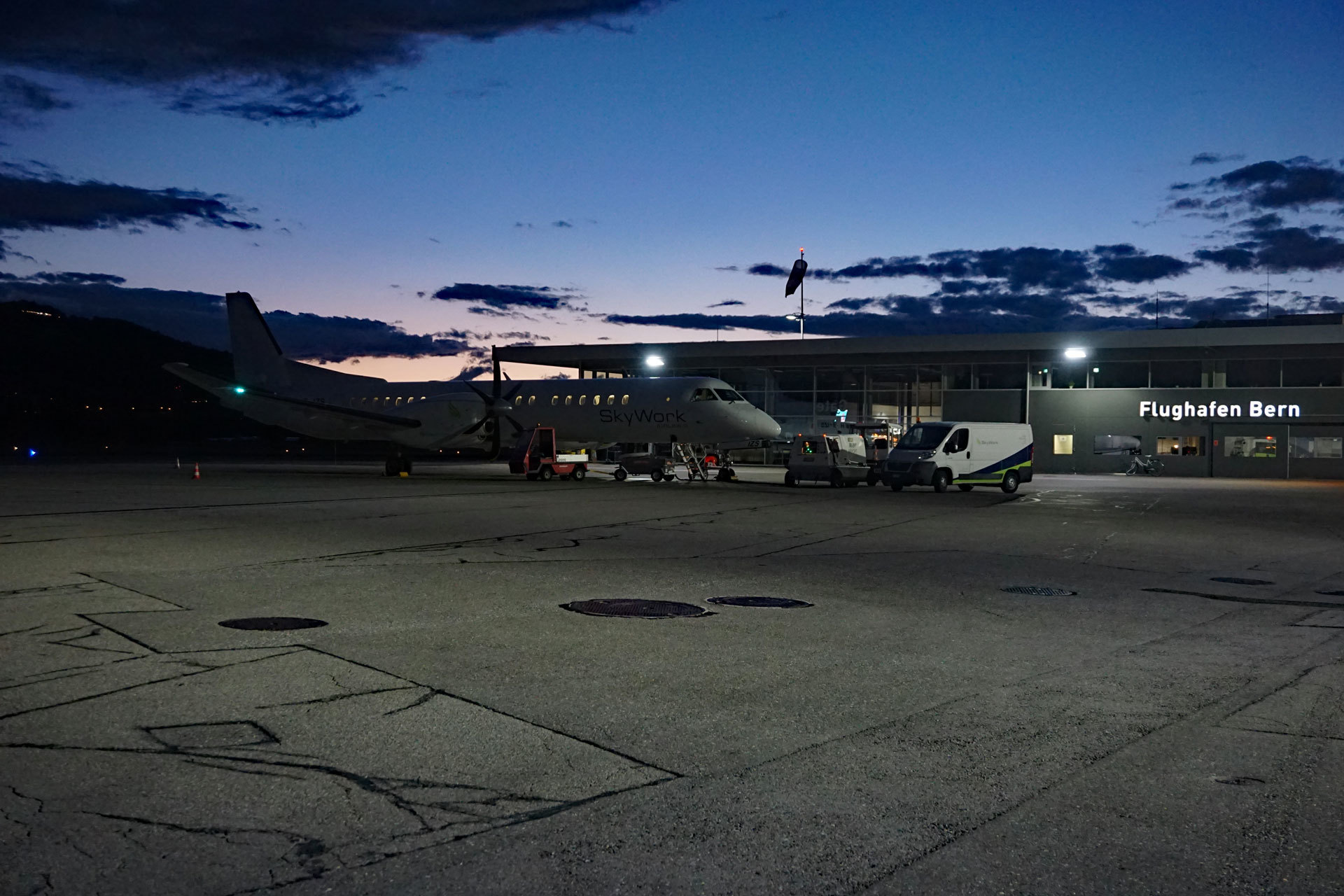 Baracom Flughafenwerbung 01